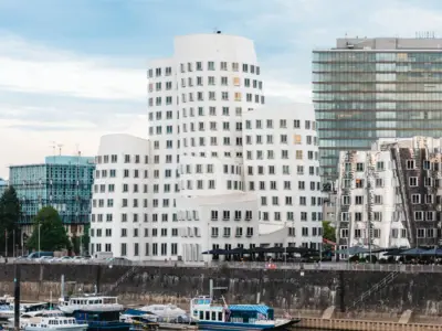 A partire da 60 € a persona in camera doppia con prima colazione